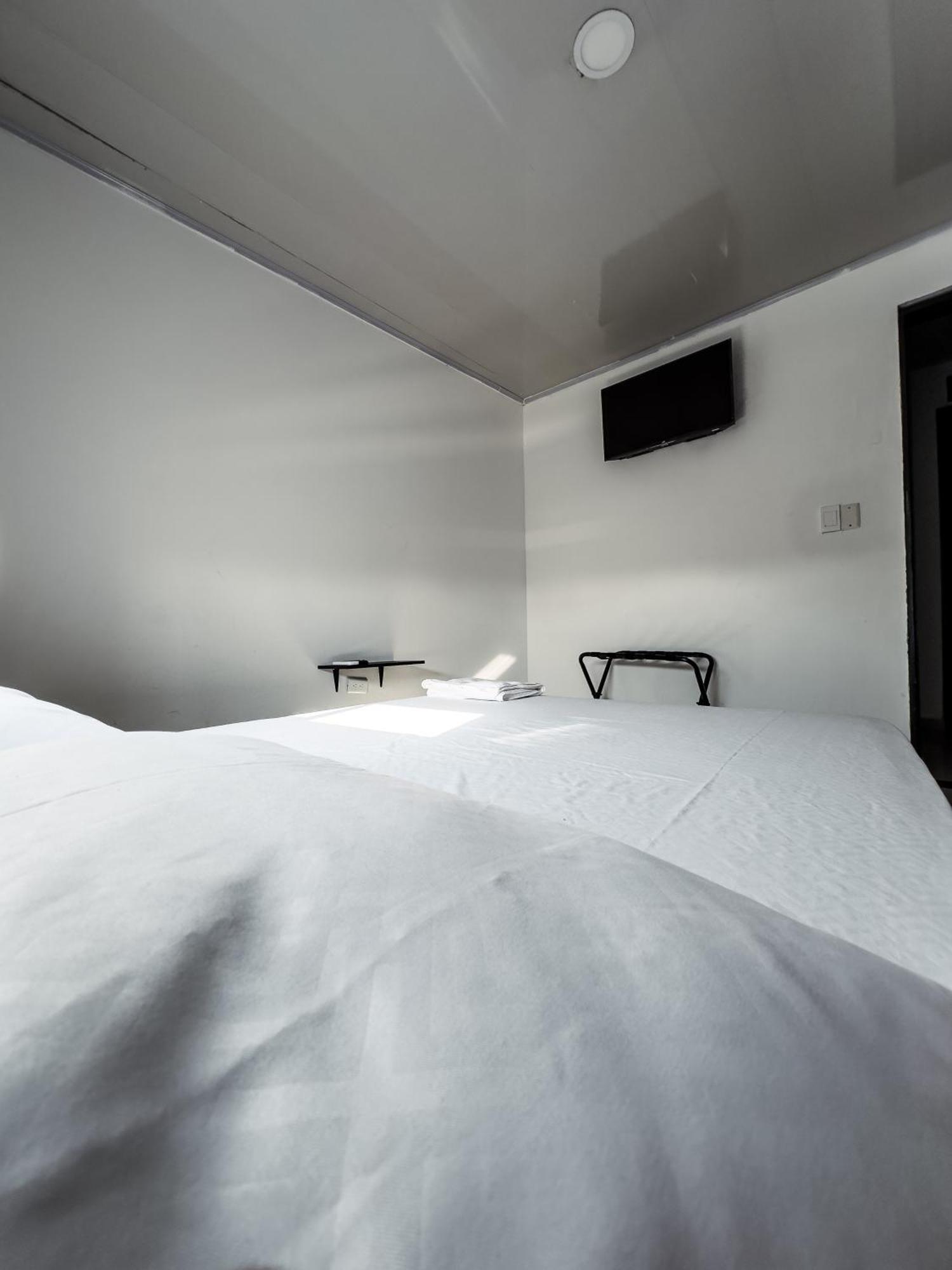 Hotel Bazurto Plaza Cartagena Bagian luar foto